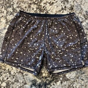 Smartwool Men's Active Shorts with Brief Liner - Large, Gray camo